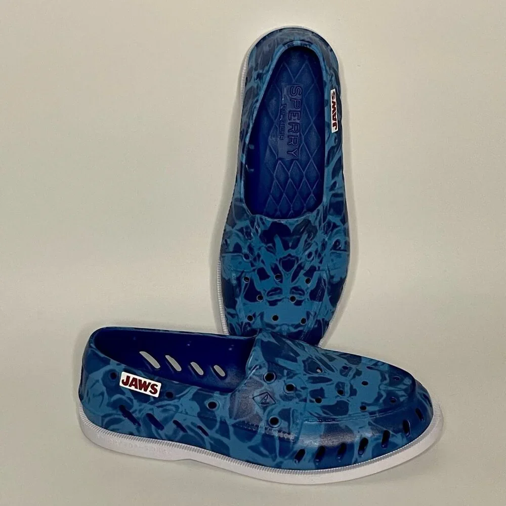 Sperry Top Sider Jaws Waterproof Deck Shoes M 7/W 9/EU 39 Beach Boat Shark Movie